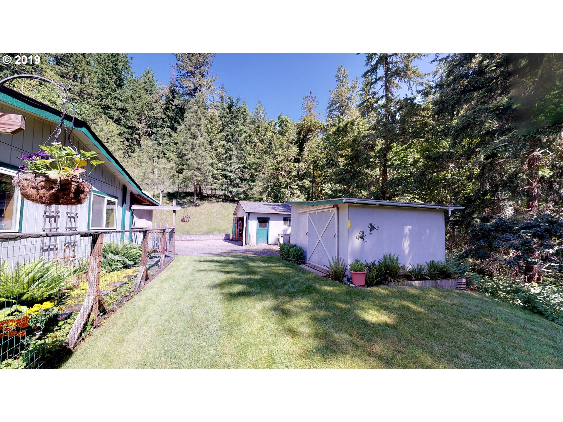 29891 Fox Hollow Road Eugene, OR 97405 - Photo 22 of 22 Gallery Image 22