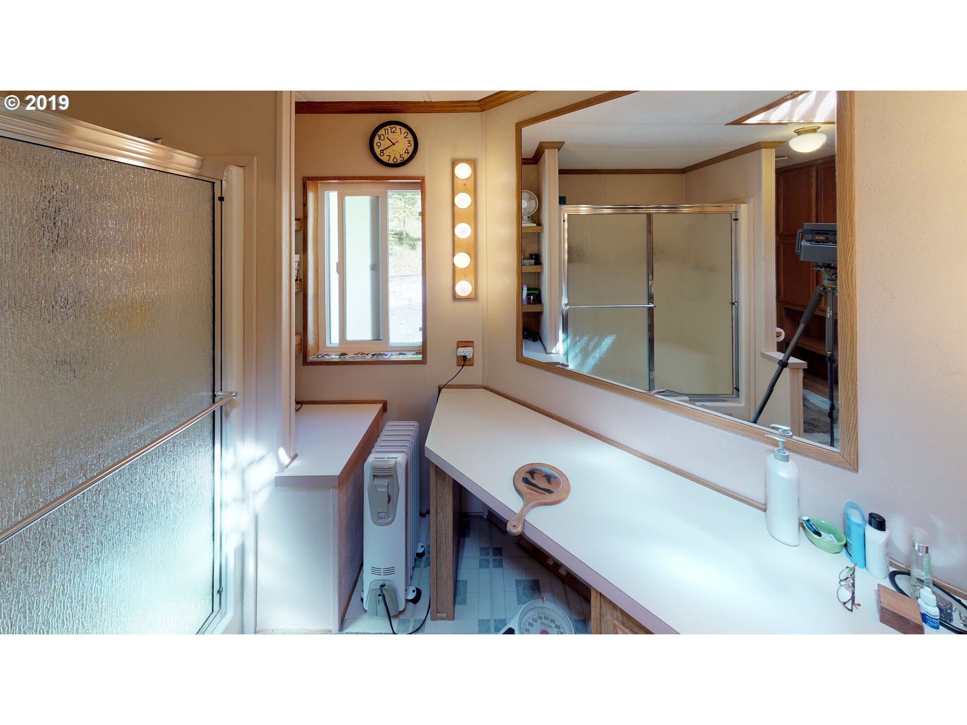 29891 Fox Hollow Road Eugene, OR 97405 - Photo 9 of 22 Gallery Image 9
