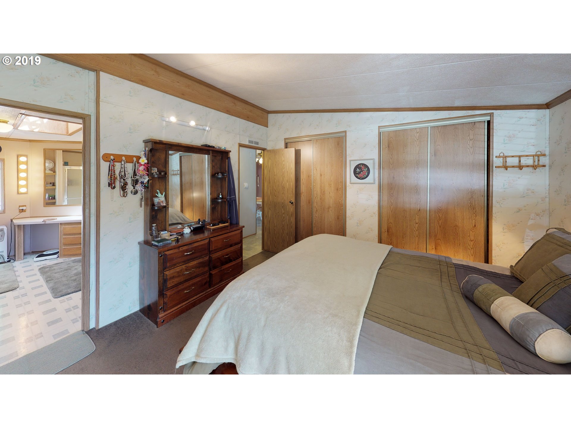 29891 Fox Hollow Road Eugene, OR 97405 - Photo 10 of 22 Gallery Image 10