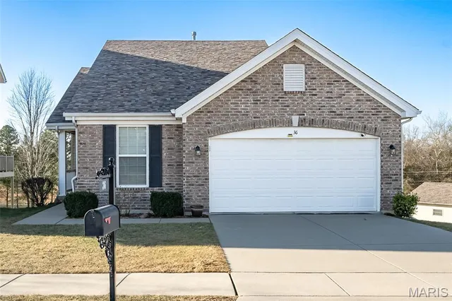$269,900 | 36 Chesterfield Court, Wentzville, MO 63385