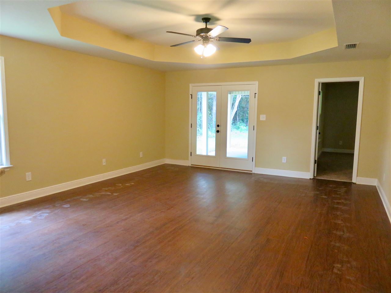 1374 Majesty Loop Foley, AL 36535 - Photo 2 of 9 Living Room