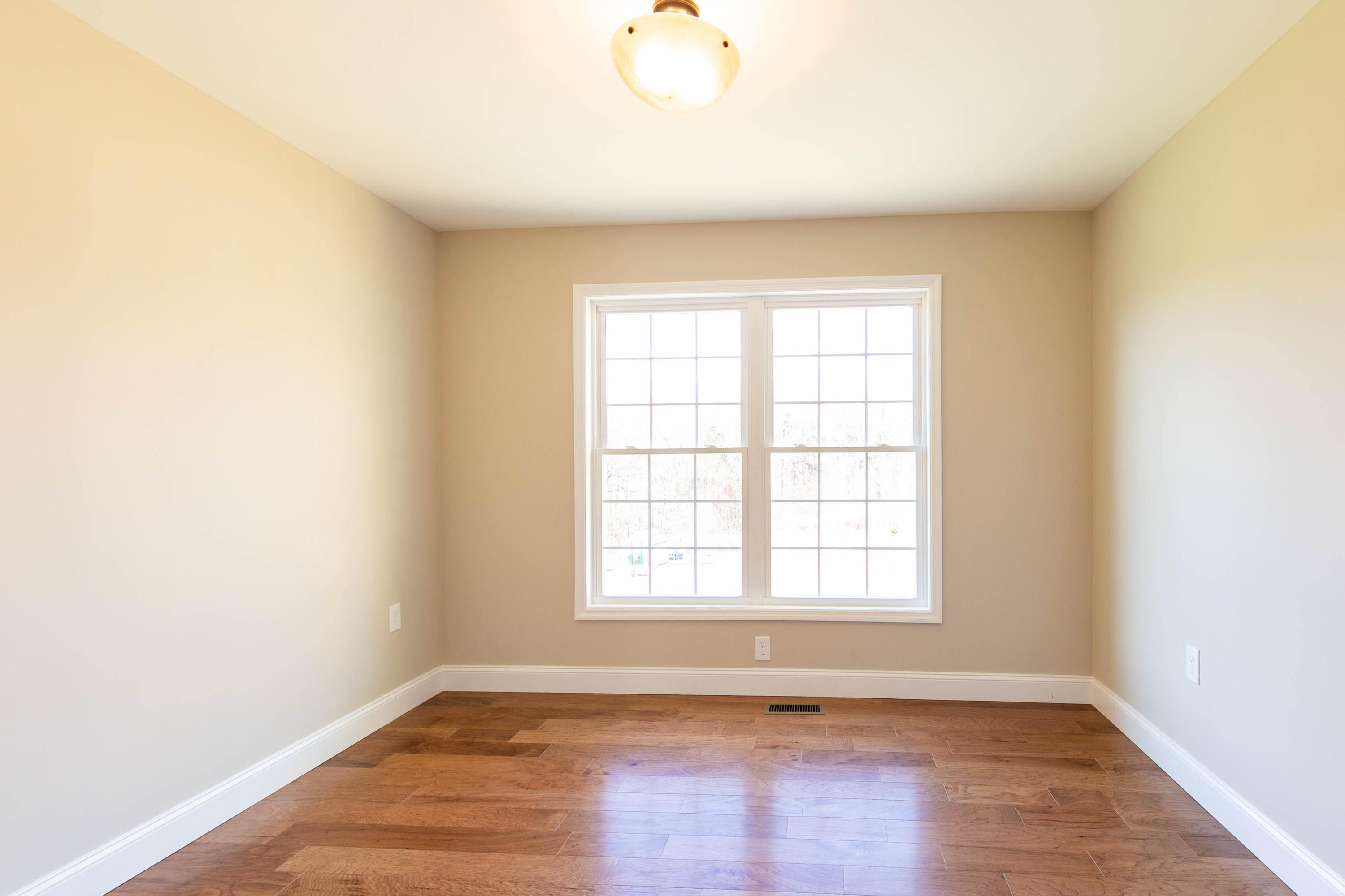 462 Airport Road Elizabethton, TN 37643 - Photo 22 of 54 462 airport rd (28 of 57)
