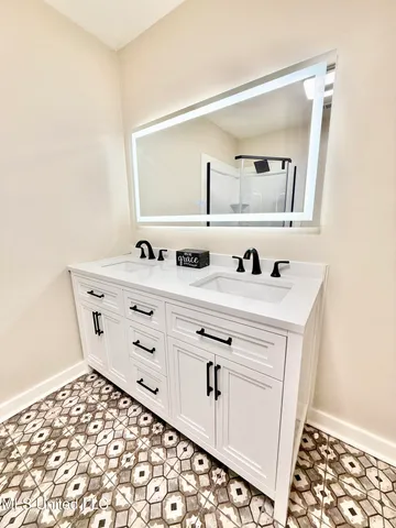 $220,000 | 912 Lee Avenue, Crystal Springs, MS 39059