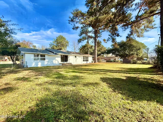 $220,000 | 912 Lee Avenue, Crystal Springs, MS 39059