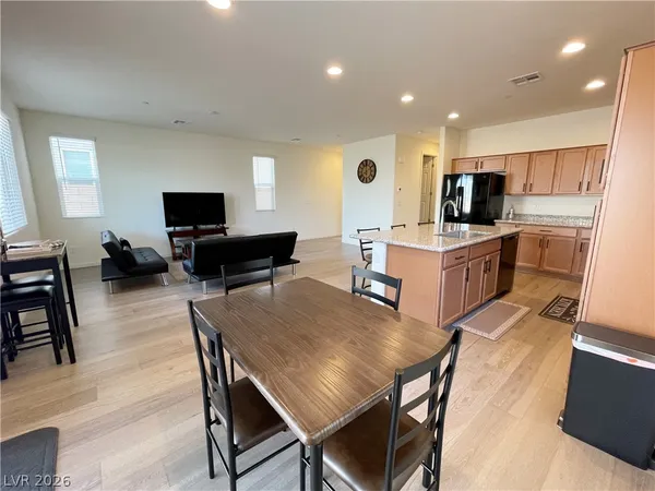 $2,140 | 692 Bamboo Bnd Place, Henderson, NV 89011