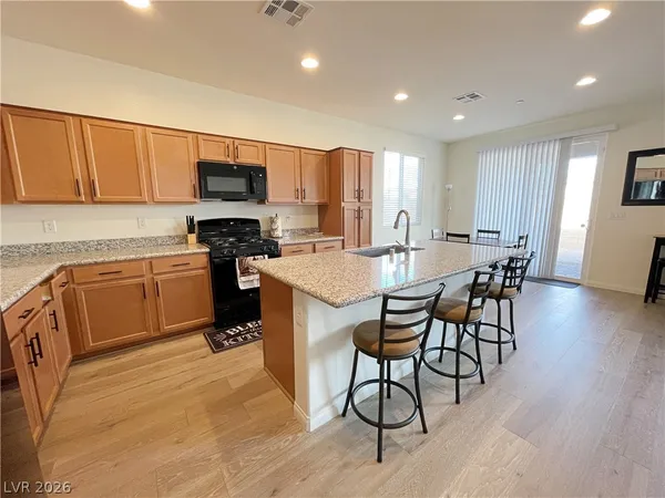 $2,140 | 692 Bamboo Bnd Place, Henderson, NV 89011
