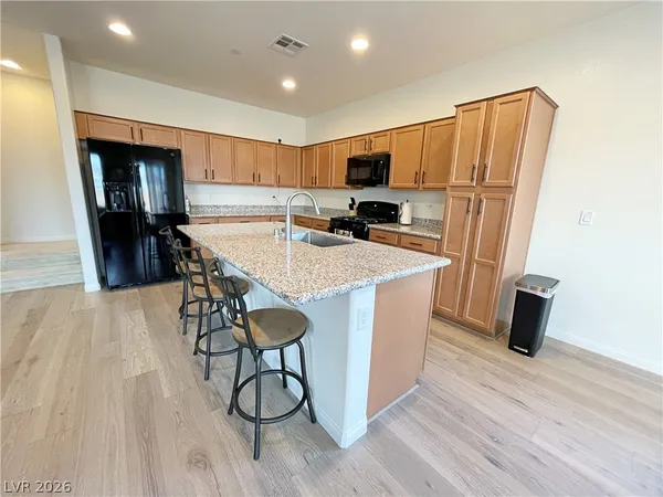 $2,140 | 692 Bamboo Bnd Place, Henderson, NV 89011
