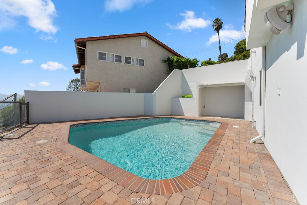 900 Cavanagh Road Glendale, CA 91207 - Photo 69 of 75 Gallery Image 69