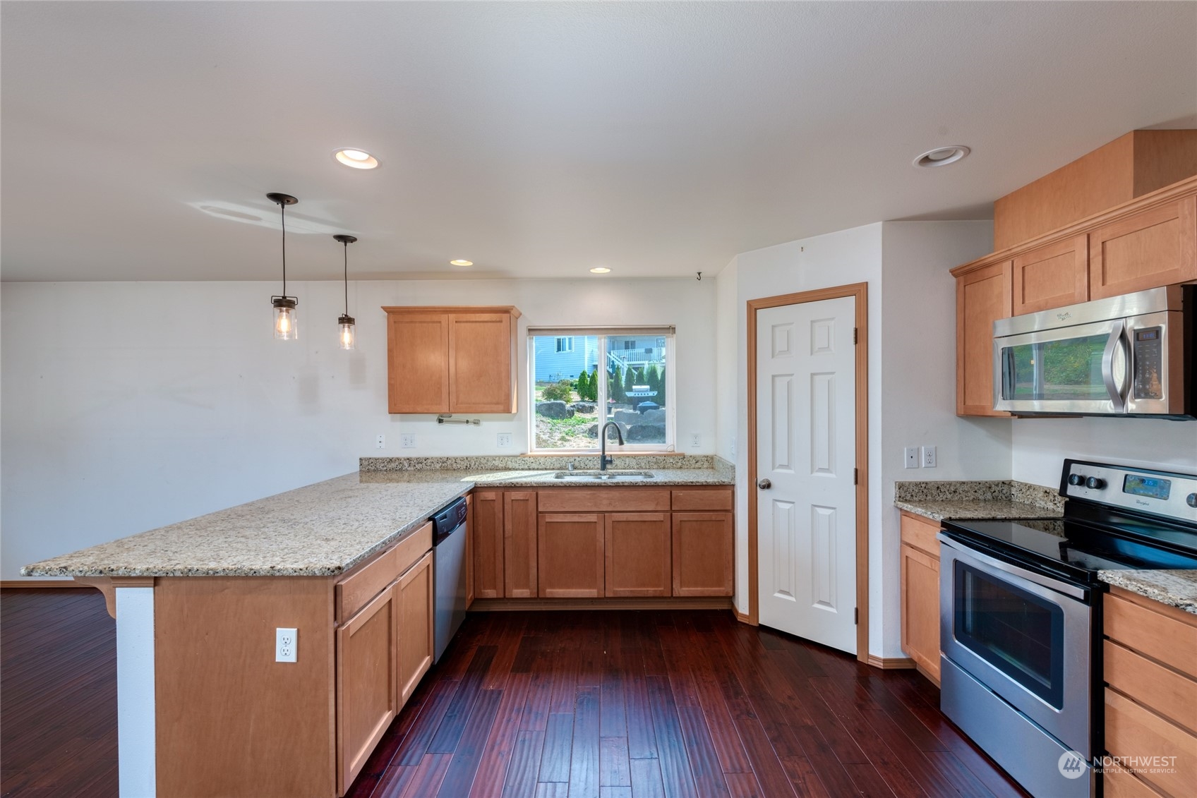 37361 Olympic View Road Northeast Hansville, WA 98340 - Photo 15 of 38 Gallery Image 15
