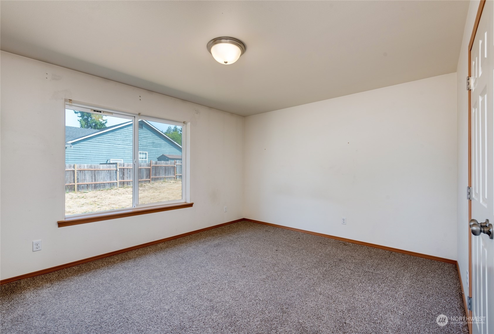 37361 Olympic View Road Northeast Hansville, WA 98340 - Photo 17 of 38 Gallery Image 17