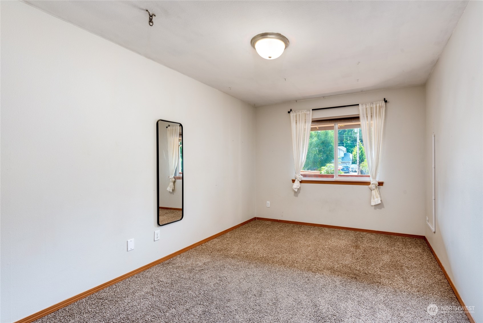 37361 Olympic View Road Northeast Hansville, WA 98340 - Photo 21 of 38 Gallery Image 21