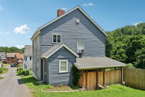 $89,900 | 130 Pershing Boulevard, Nemacolin, PA 15351