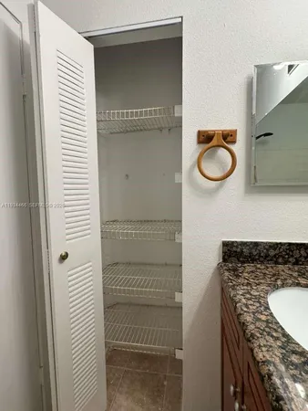 $2,400 | 11211 West Atlantic Boulevard, Unit 208, Coral Springs, FL 33071