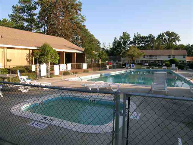 445 Old S Circle, Unit D Murrells Inlet, SC 29576 - Photo 8 of 13