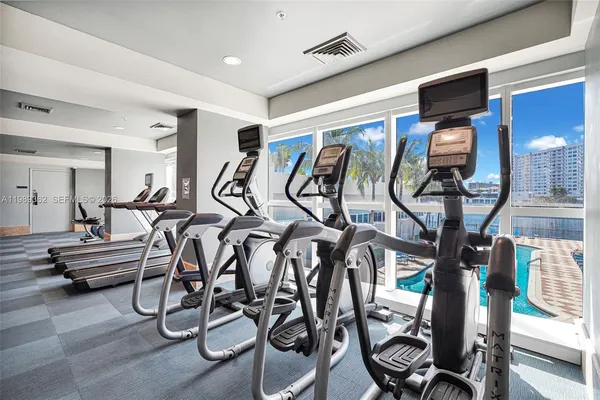 $4,390 | 1945 South Ocean Drive, Unit 906, Hallandale Beach, FL 33009