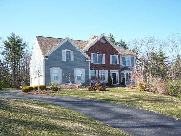 30 Hawthorne Road Windham, NH 03087 - Photo 1 of 1