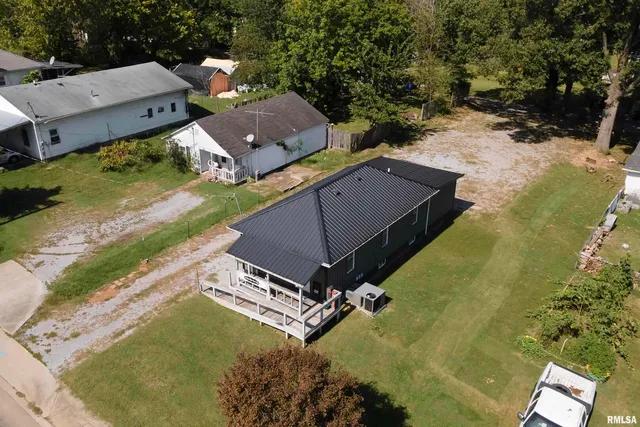 $55,000 | 1214 East Sloan Street, Harrisburg, IL 62946