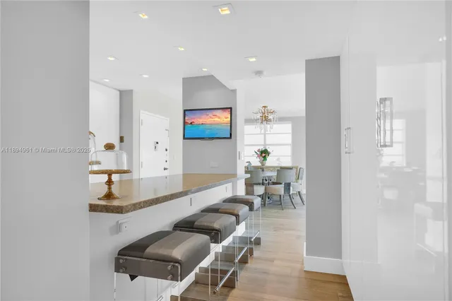 $4,000 | 1985 South Ocean Drive, Unit 17F, Hallandale Beach, FL 33009