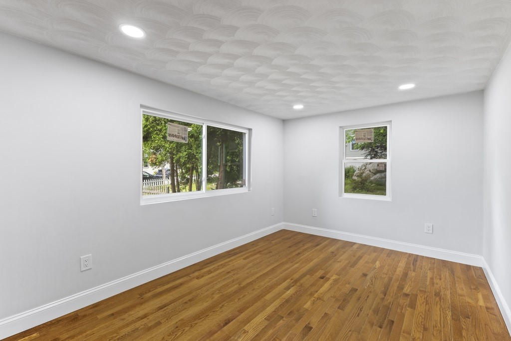 64 Mohawk Street Coventry, RI 02816 - Photo 19 of 36 Gallery Image 19