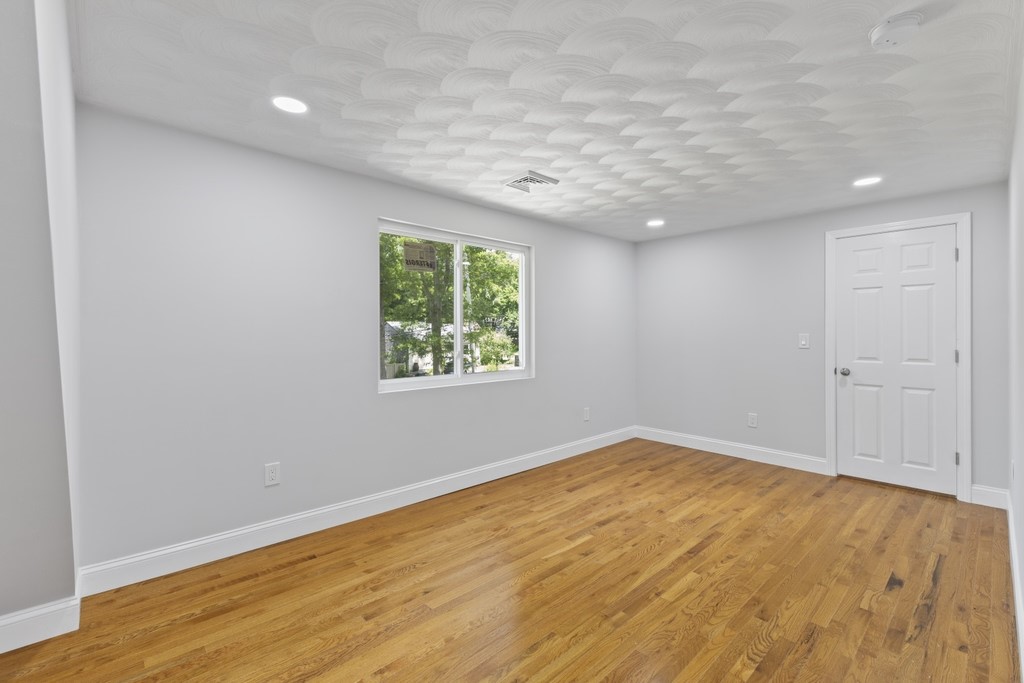 64 Mohawk Street Coventry, RI 02816 - Photo 20 of 36 Gallery Image 20