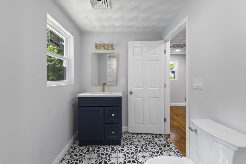 64 Mohawk Street Coventry, RI 02816 - Photo 23 of 36 Gallery Image 23