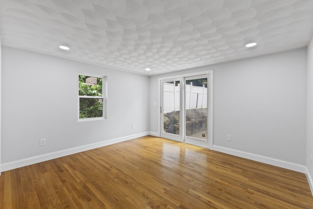 64 Mohawk Street Coventry, RI 02816 - Photo 10 of 36 Gallery Image 10