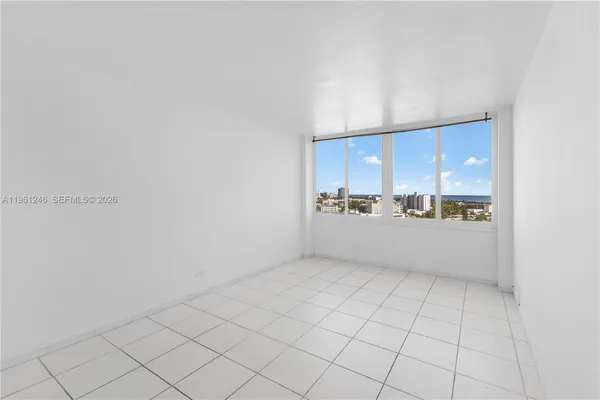 $2,600 | 7441 Wayne Avenue, Unit 11G, Miami Beach, FL 33141