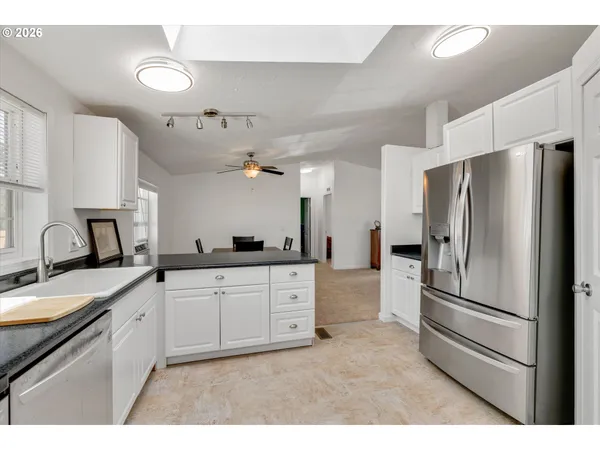 $170,000 | 1111 Southeast 3rd Avenue, Unit 73, Canby, OR 97013