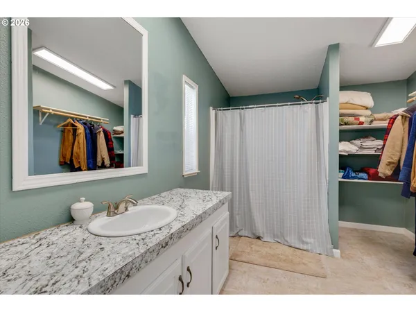 $170,000 | 1111 Southeast 3rd Avenue, Unit 73, Canby, OR 97013