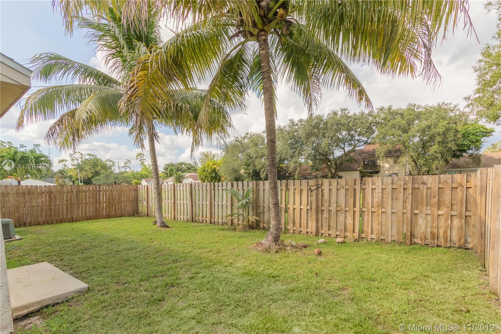 11148 Model Circle West Boca Raton, FL 33428 - Photo 14 of 23