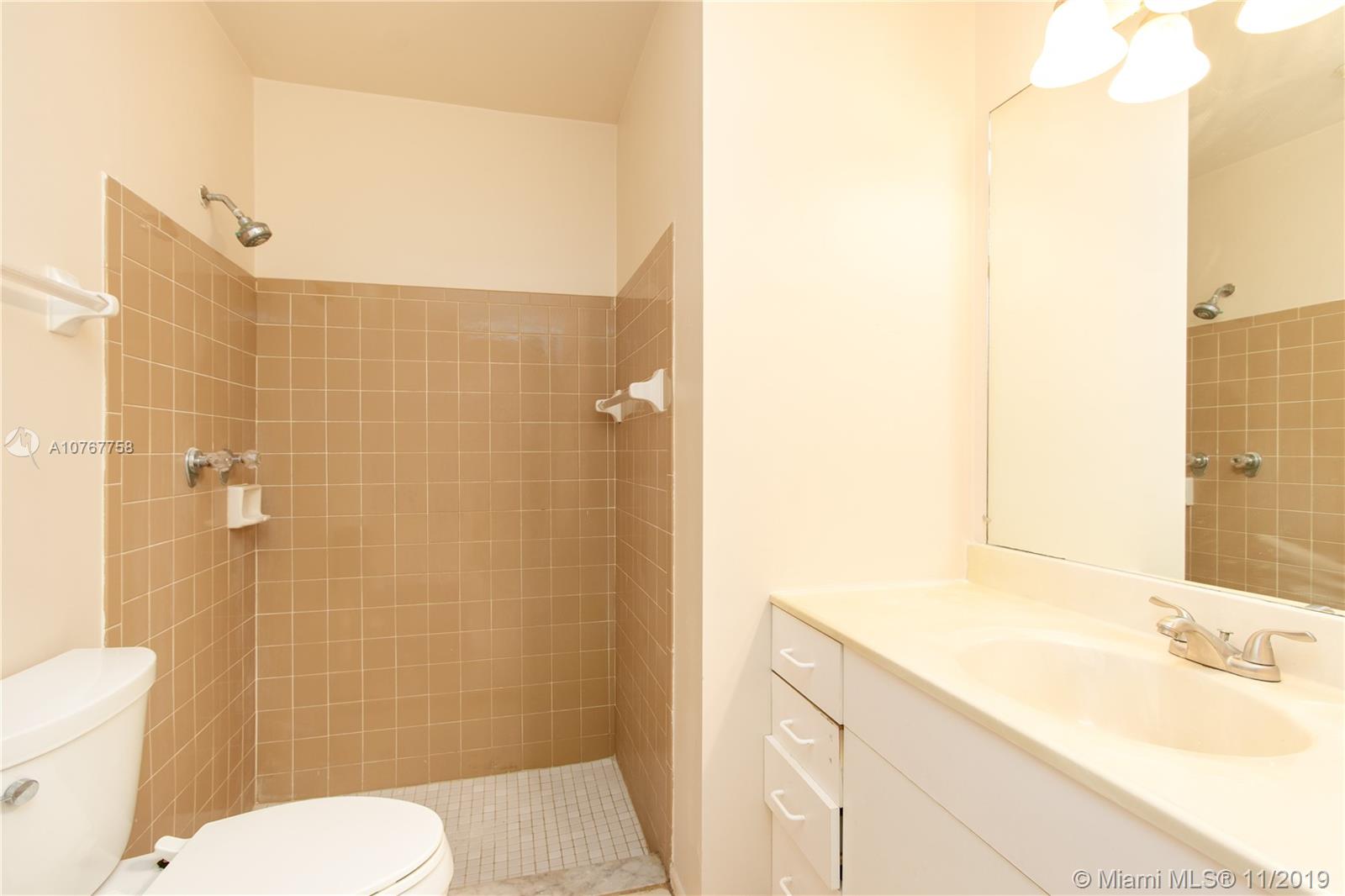 11148 Model Circle West Boca Raton, FL 33428 - Photo 20 of 23