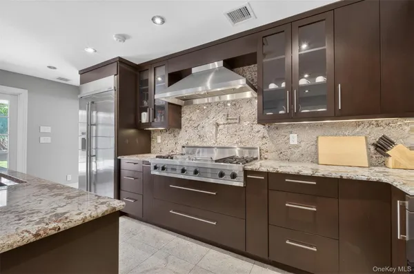 $2,188,888 | 28-26 215th Street | Bayside