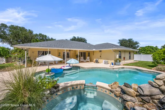 $3,950 | 8 Indrio Boulevard, Satellite Beach, FL 32937