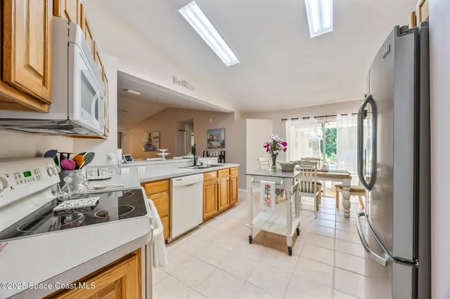 $3,950 | 8 Indrio Boulevard, Satellite Beach, FL 32937