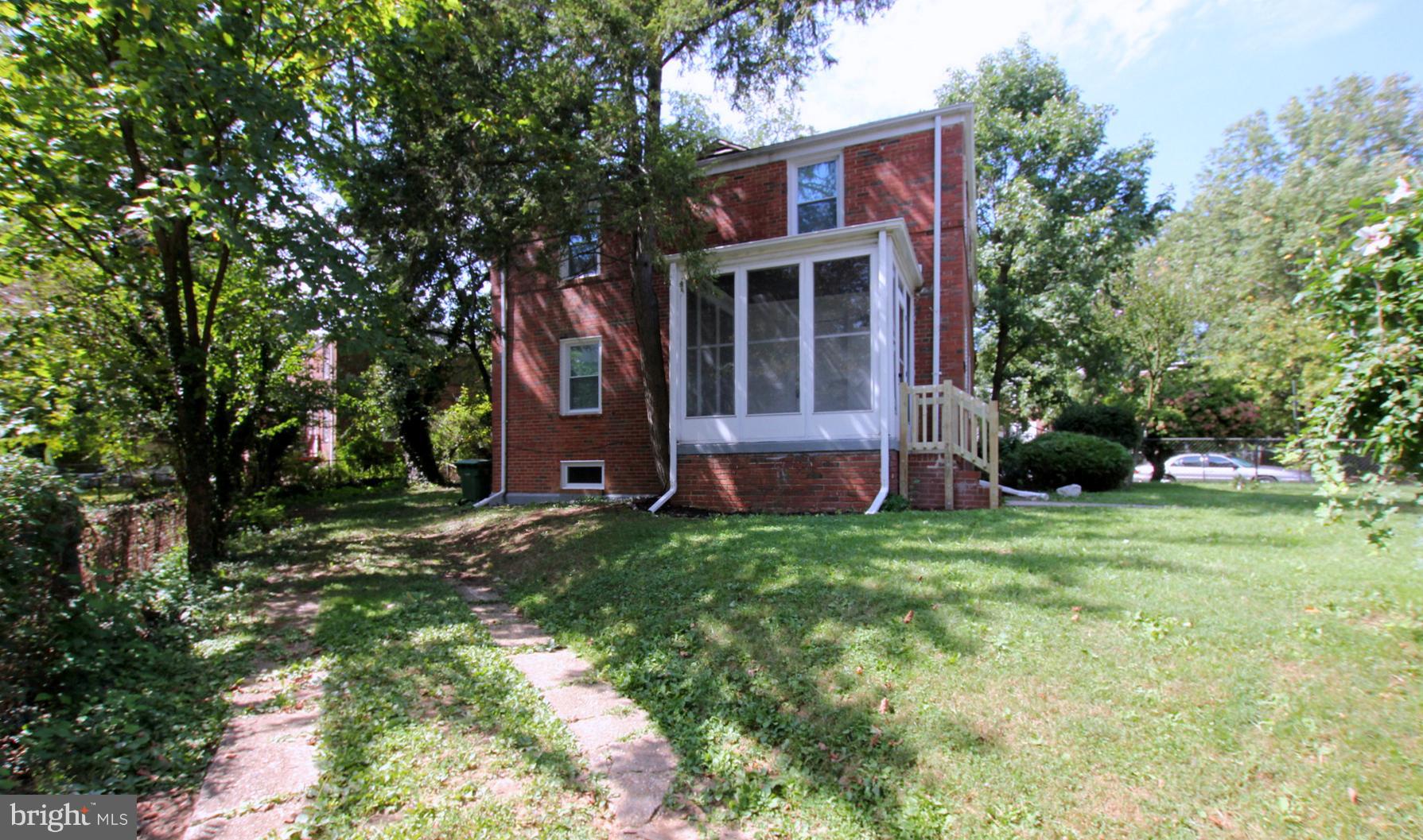 5104 Sunset Road Baltimore, MD 21215 - Photo 3 of 22 Exterior (General)