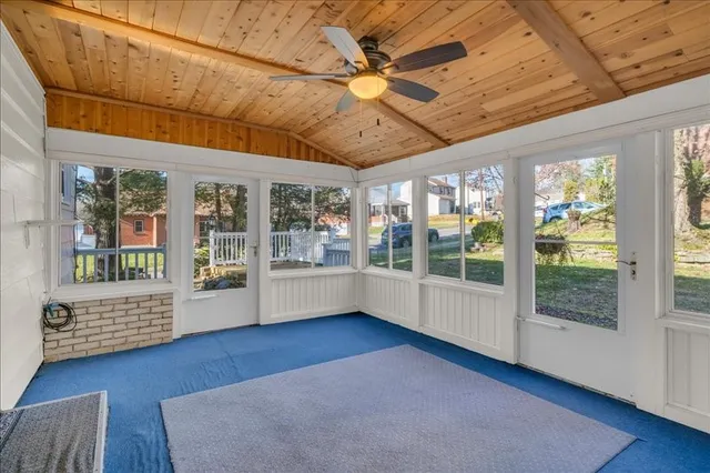 $229,900 | 2801 King Street, Endicott, NY 13760