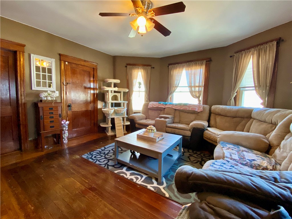 56 Pelletier Avenue Woonsocket, RI 02895 - Photo 32 of 48