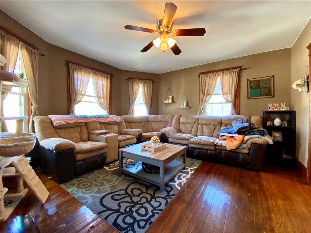 56 Pelletier Avenue Woonsocket, RI 02895 - Photo 33 of 48