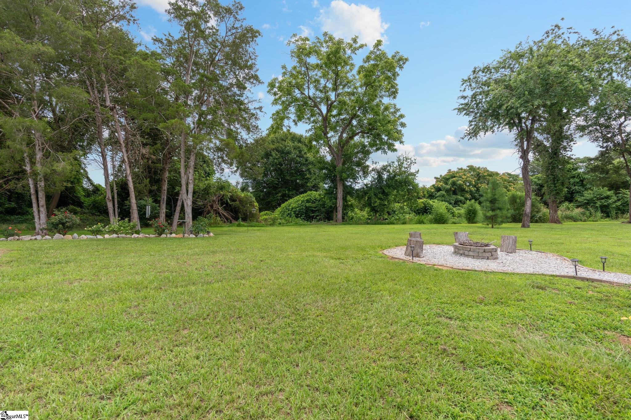 7607 Old Laurens Road Gray Court, SC 29645 - Photo 26 of 29