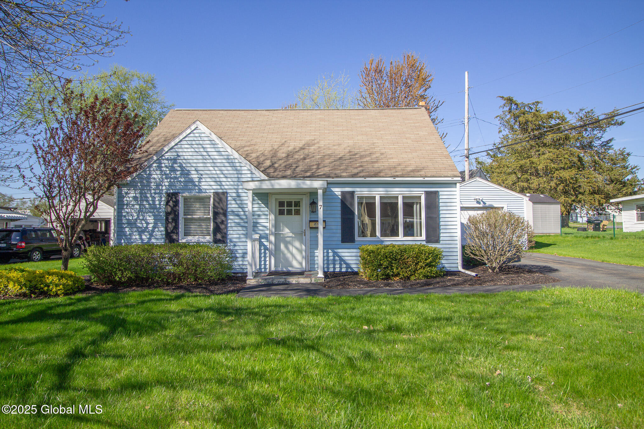 7 David Road Colonie, NY 12110 - Photo 2 of 14 _MG_8340