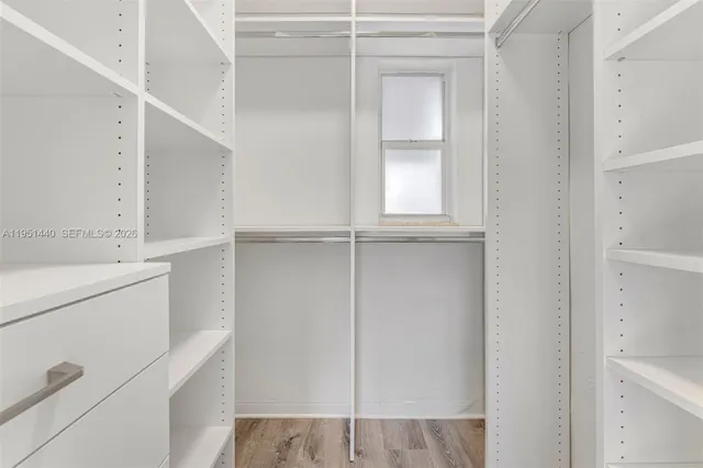 $689,995 | 4017 Meridian Avenue, Unit 4017, Miami Beach, FL 33140