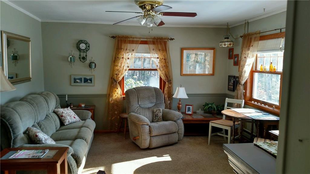 441 Augusta Road Washington, ME 04574 - Photo 12 of 28 living room