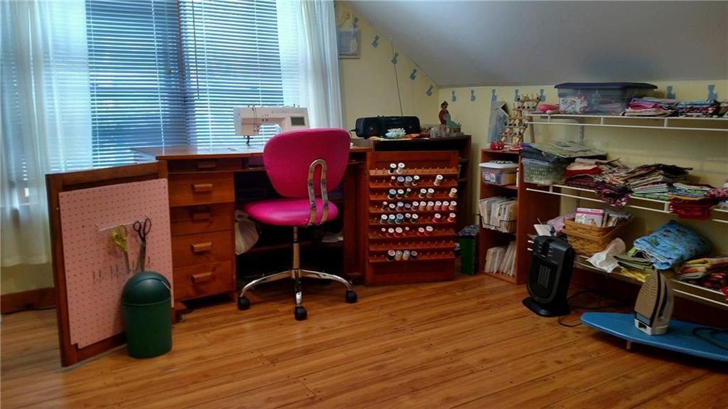441 Augusta Road Washington, ME 04574 - Photo 20 of 28 2nd floor sewing room.
