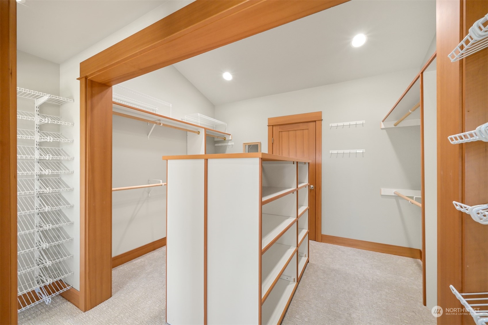 516 Briar Road Bellingham, WA 98225 - Photo 25 of 39 a view of hallway with cabinets