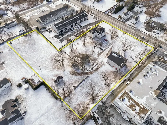 $1,495,000 | 2967 East Main Road, Portsmouth, RI 02871