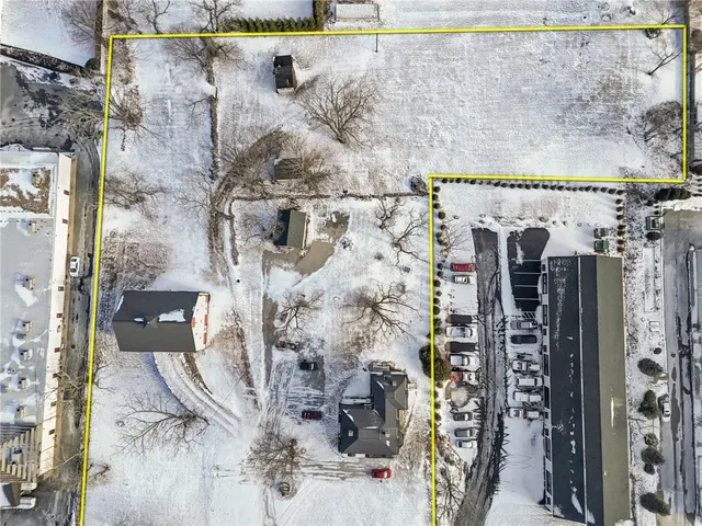 $1,495,000 | 2967 East Main Road, Portsmouth, RI 02871