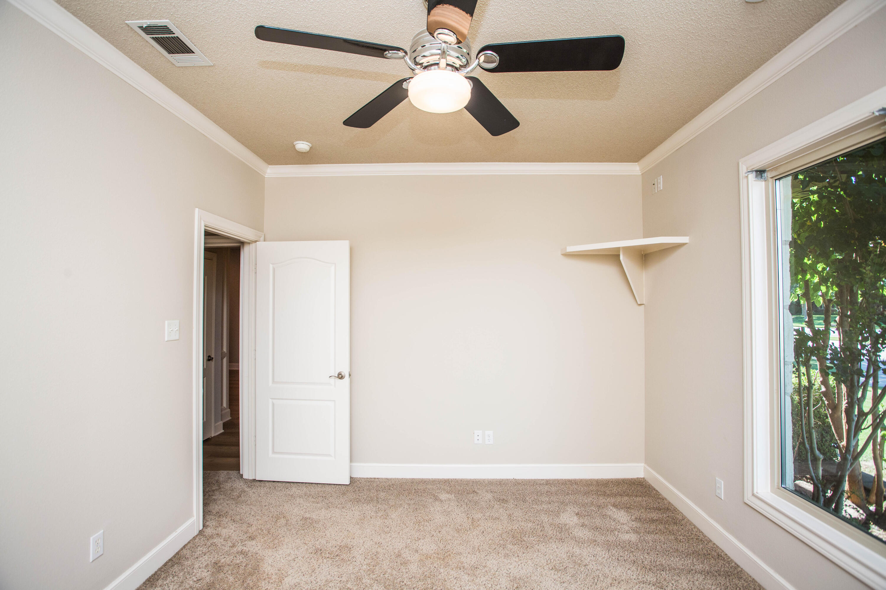 6803 79th Street Lubbock, TX 79424 - Photo 37 of 111 5V2A1042