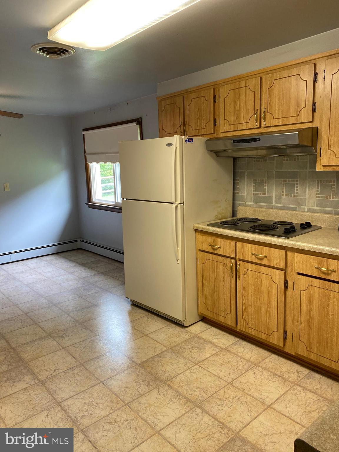 6605 Buffalo Road Mount Airy, MD 21771 - Photo 4 of 19