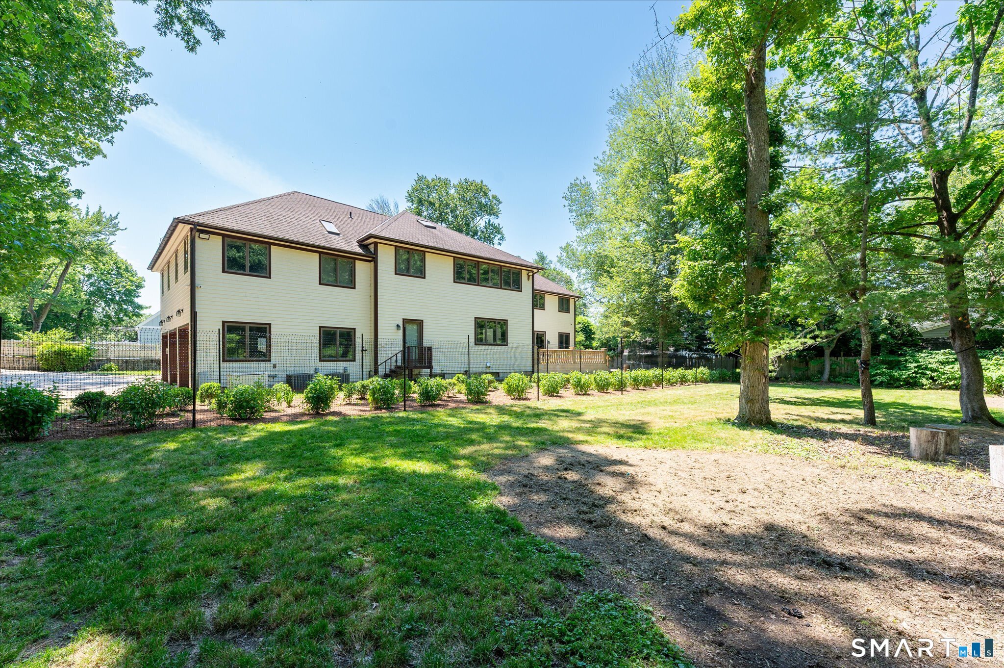 25 Old Road Westport, CT 06880 - Photo 18 of 27
