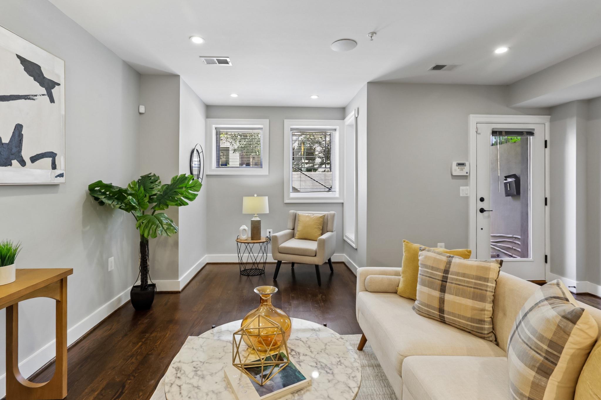 1311 K Street Southeast, Unit 1 Washington, DC 20003 - Photo 2 of 33 Windows and a glass door let the sunshine in!
